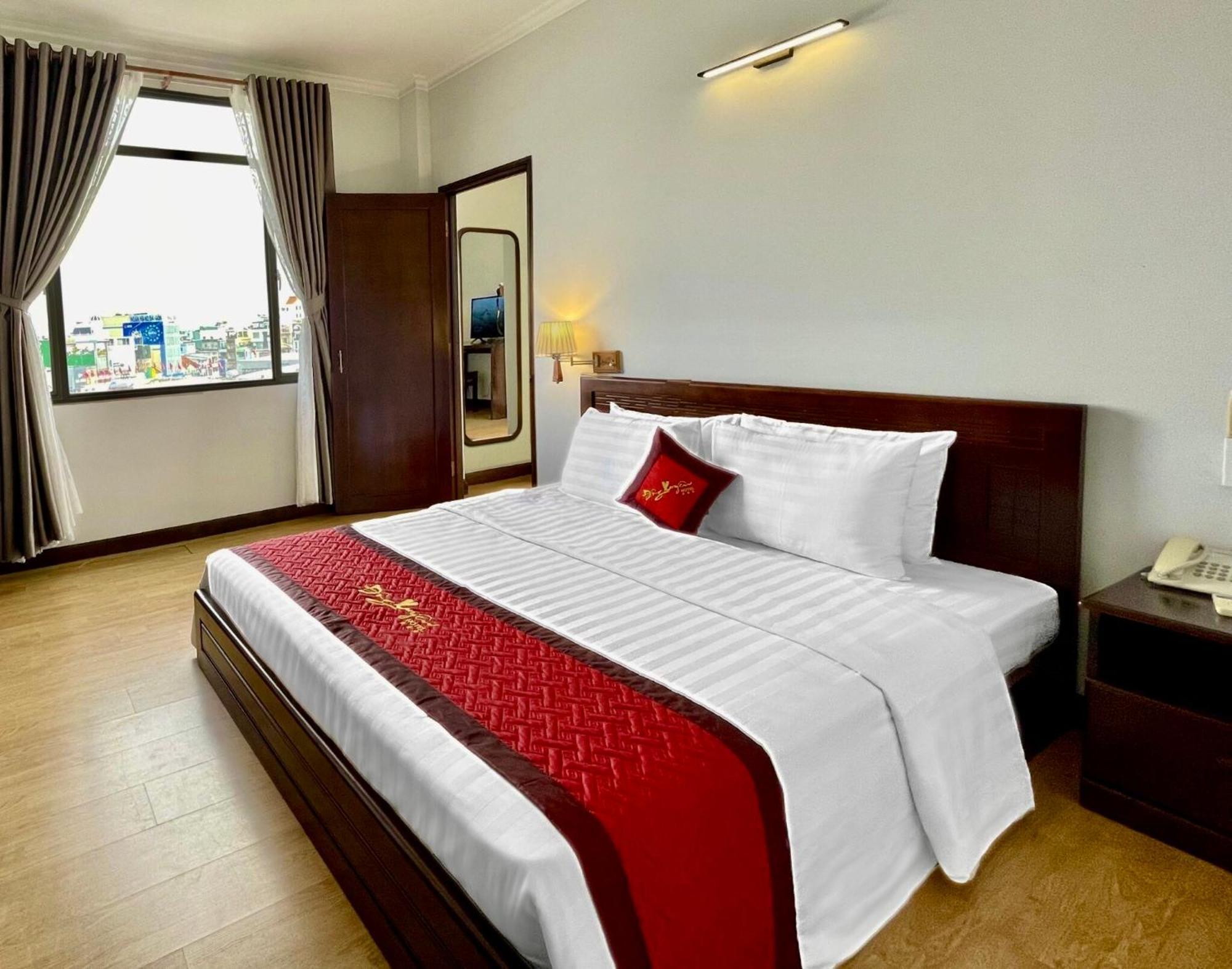 Dong Xuyen Hotel Long Xuyên Exterior foto